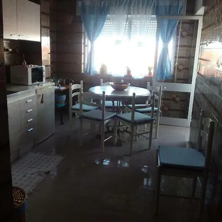 Apartment Central Sunny 3 Bedroom